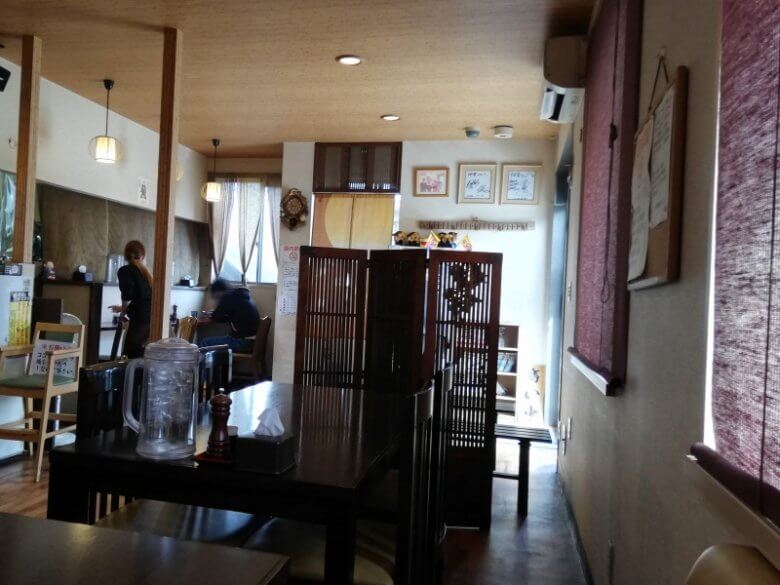 神楽の店内
