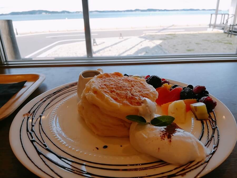 七ヶ浜 シチノカフェで海を見ながらカフェ パンケーキ デートに