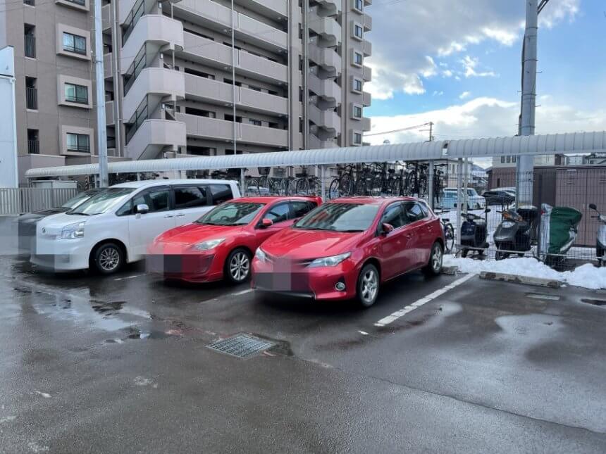 つけ麺まるやの駐車場