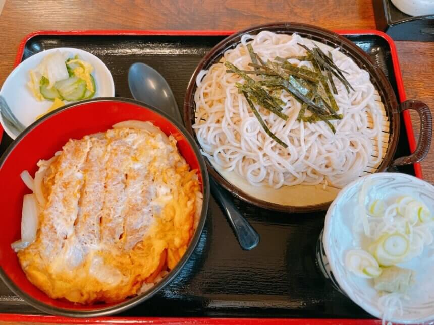 カツ丼と蕎麦のセット