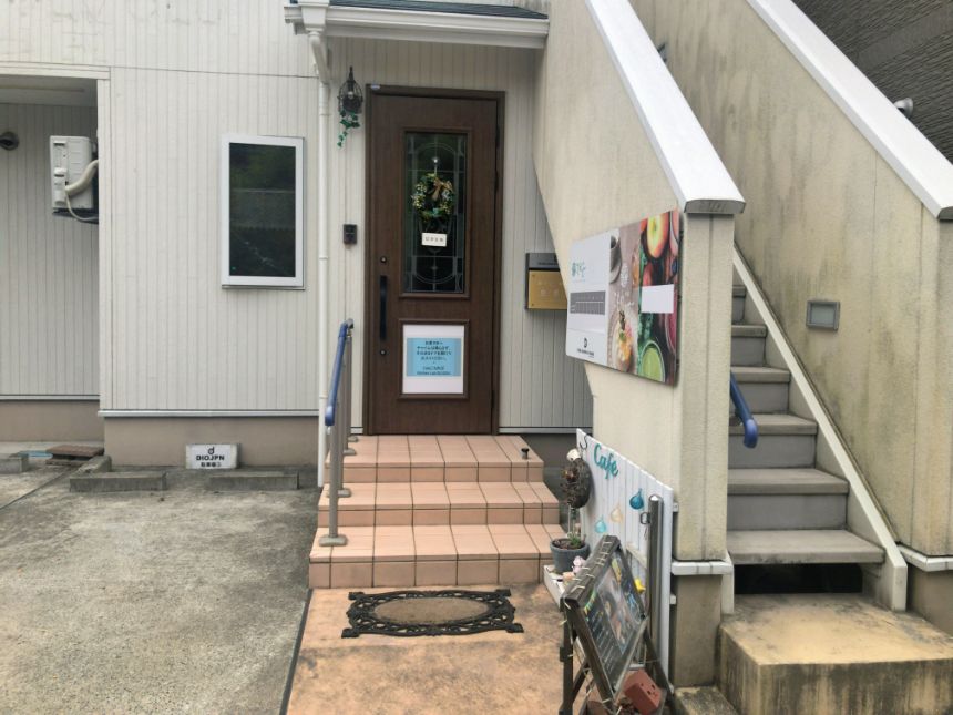 cafeこもれびの外観