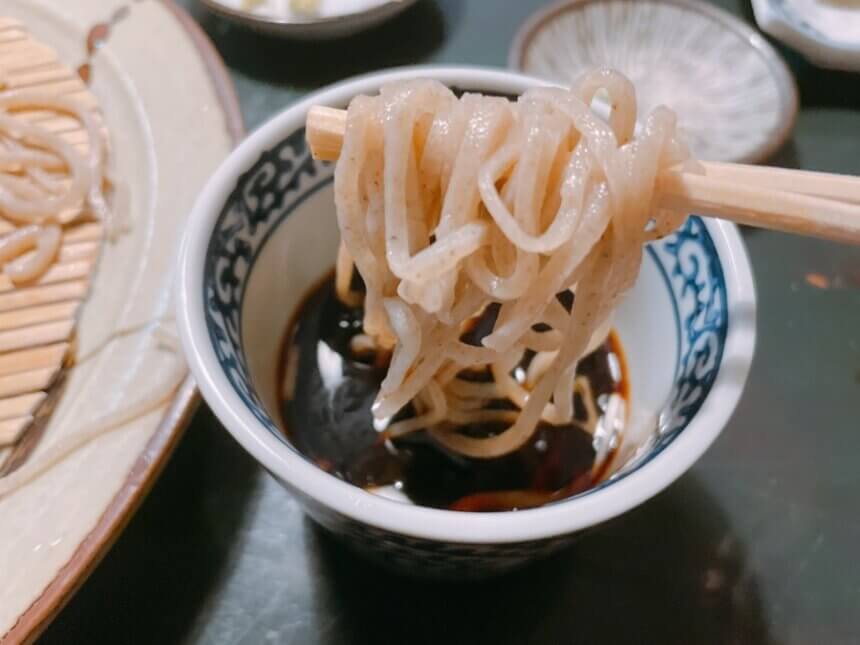 蕎麦とつゆ