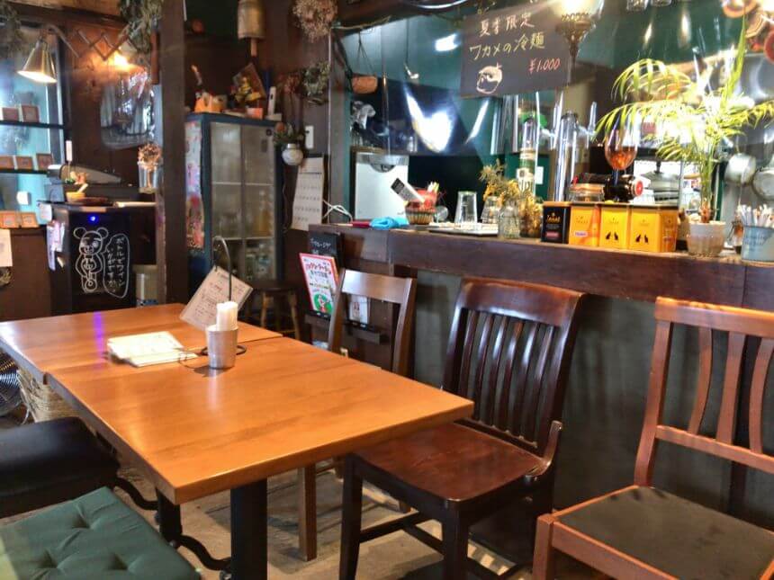 BAOBABの店内の様子