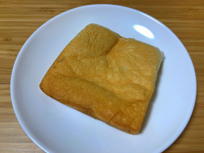 和の高級生食パンの端部分