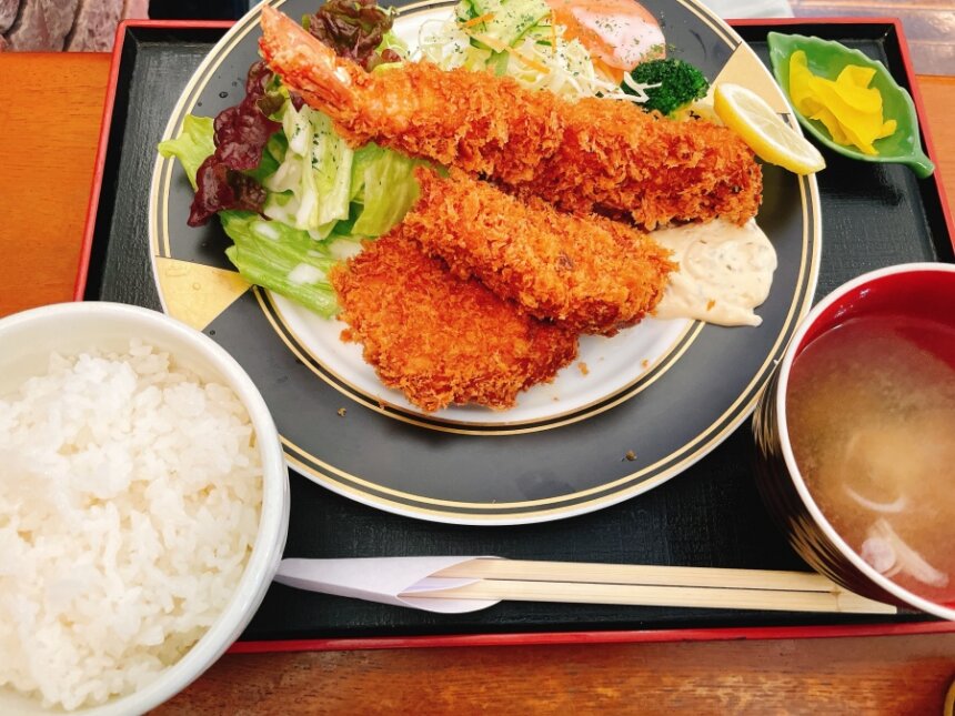 ジャンボエビかつとヒレカツ定食