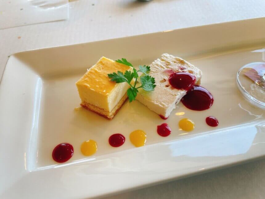 ベイクドとアイスのチーズケーキ
