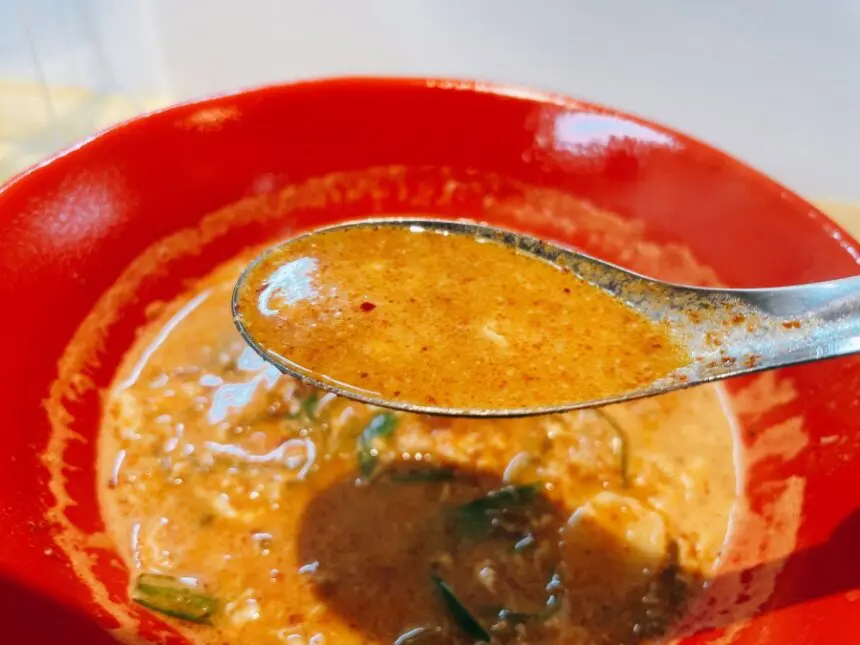 エビ辛麺のスープ