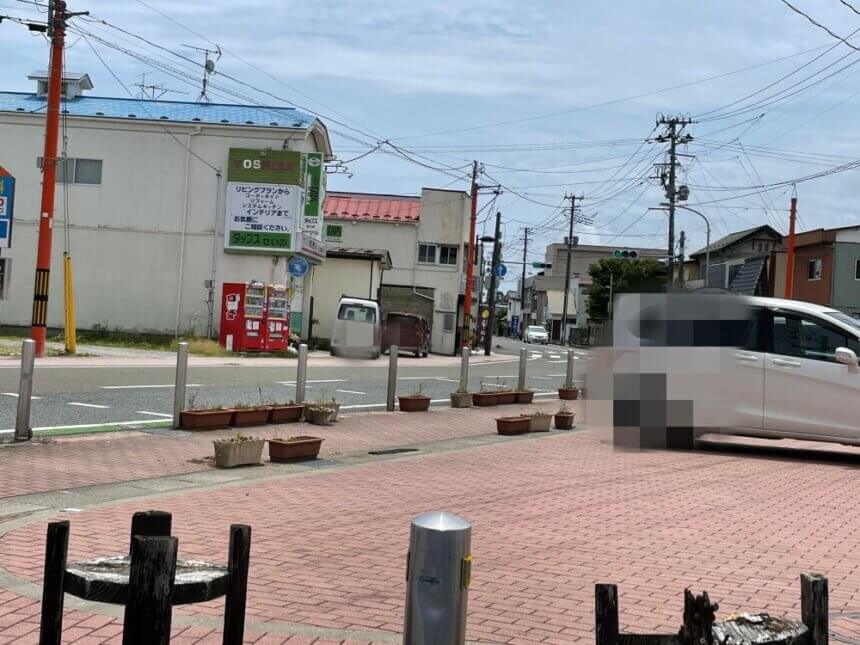 和らーめんなかおの駐車場