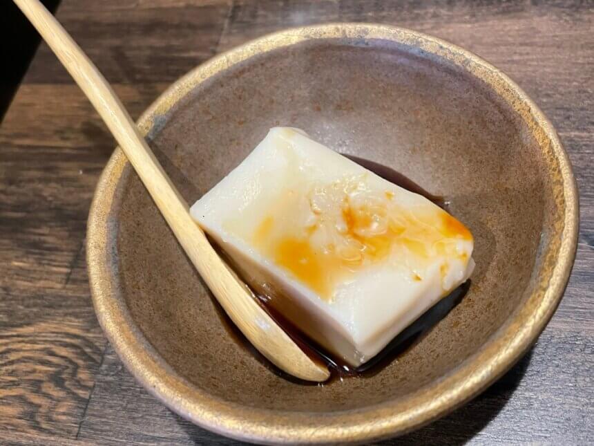 なかおの特製もちもち胡麻豆腐