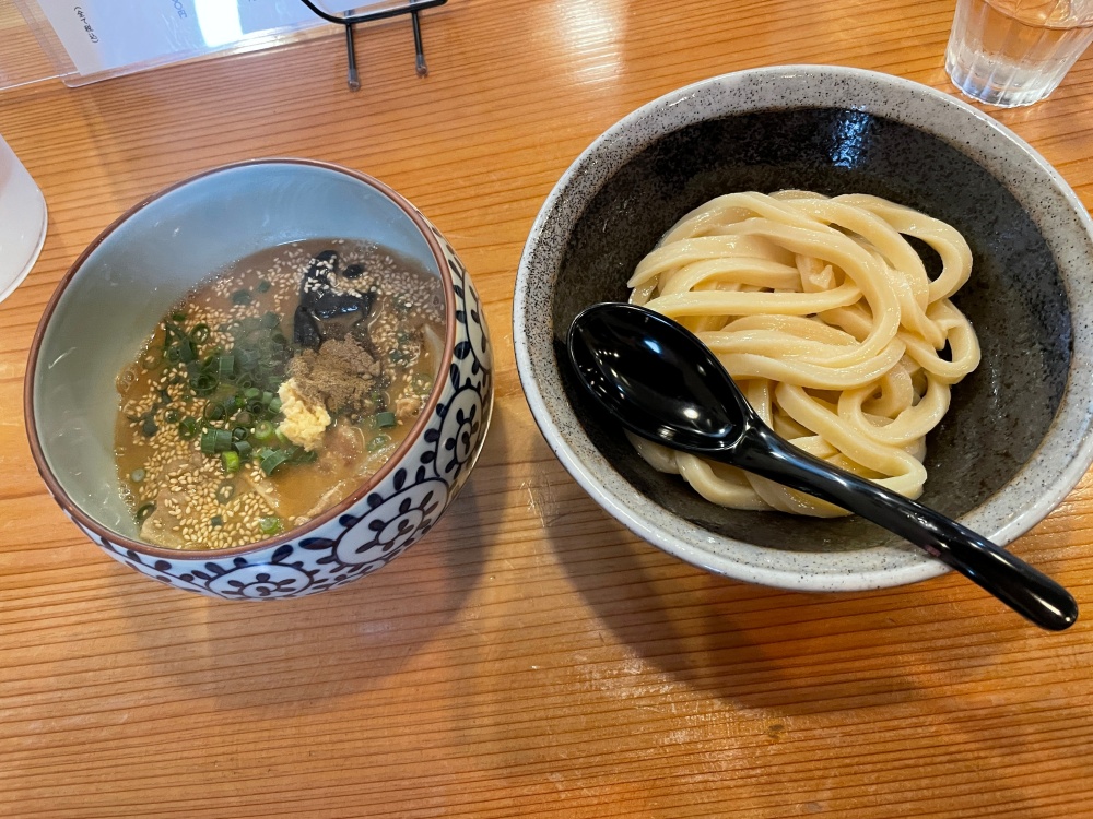 濃厚味噌つけうどん