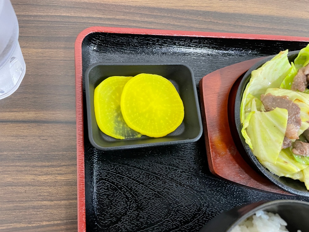 付け合せのたくあん