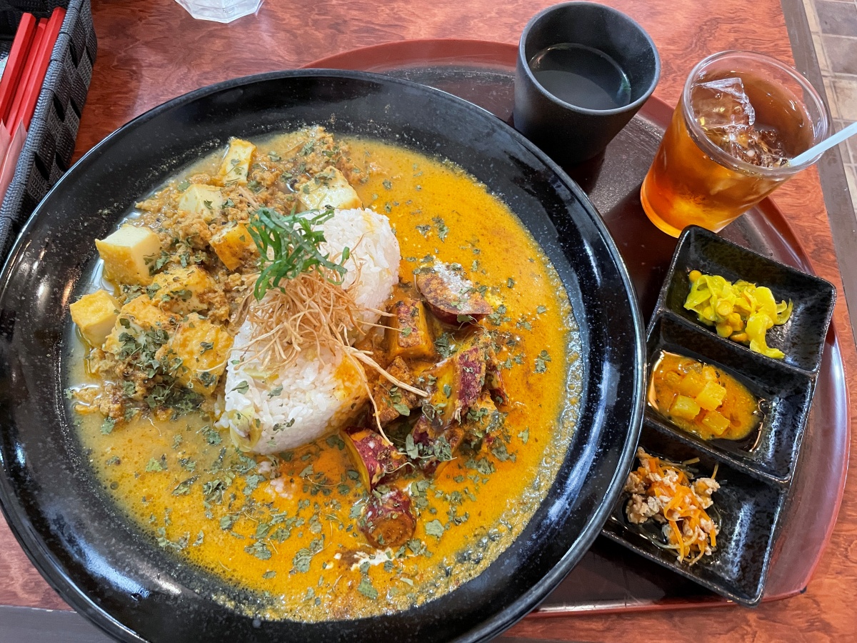 田子の『3 FLAVOR CURRY（スリーフレーバーカレー）』が多賀城に