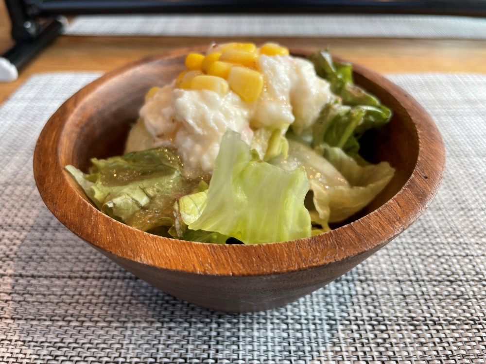 ポテサラとレタス