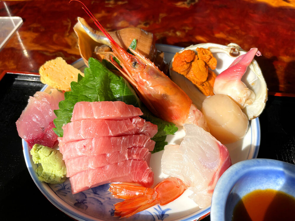 新鮮で豪華な刺身