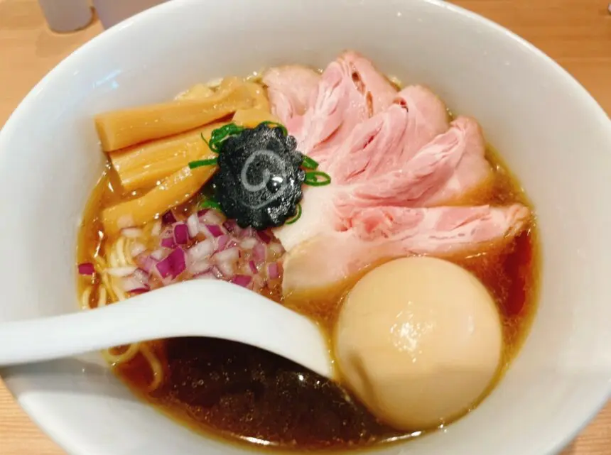 らぁ麺すみ田の醤油ラーメン