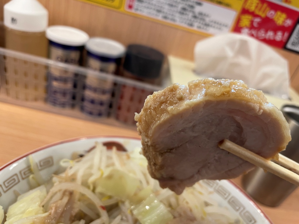 ホロホロに柔らかい豚