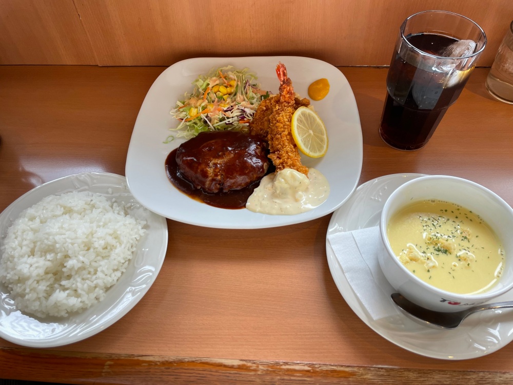 おにとまランチ