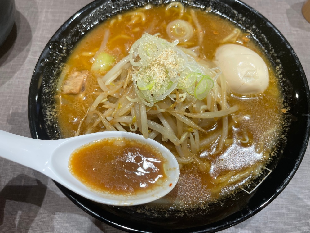 魚粉が香るスープ！
