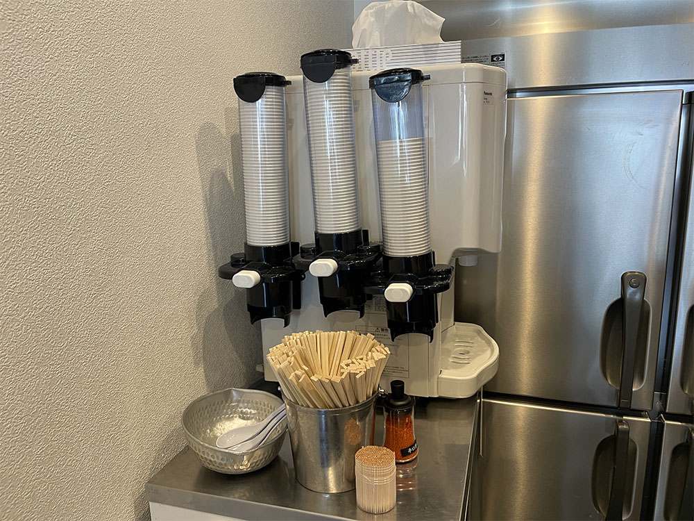 店内の給水器