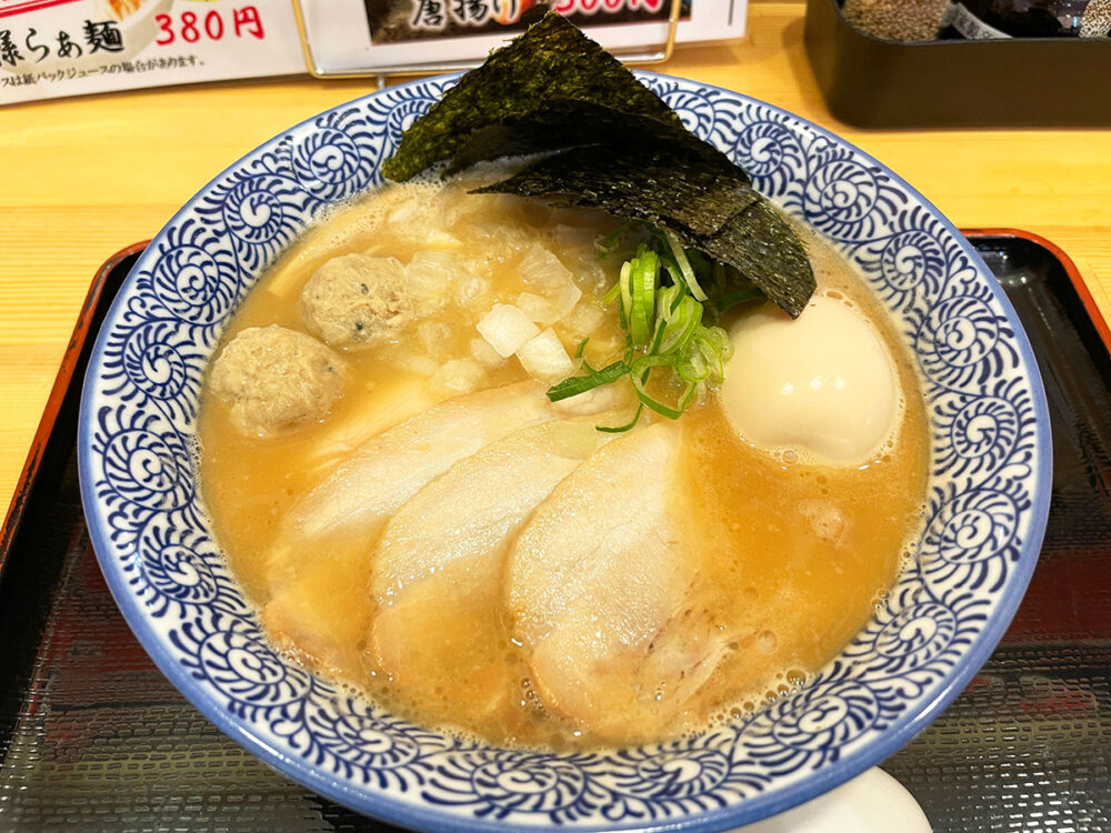 濃厚鶏骨醤油そば