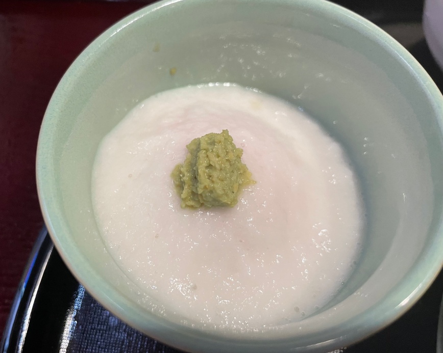 とろろわさび入り