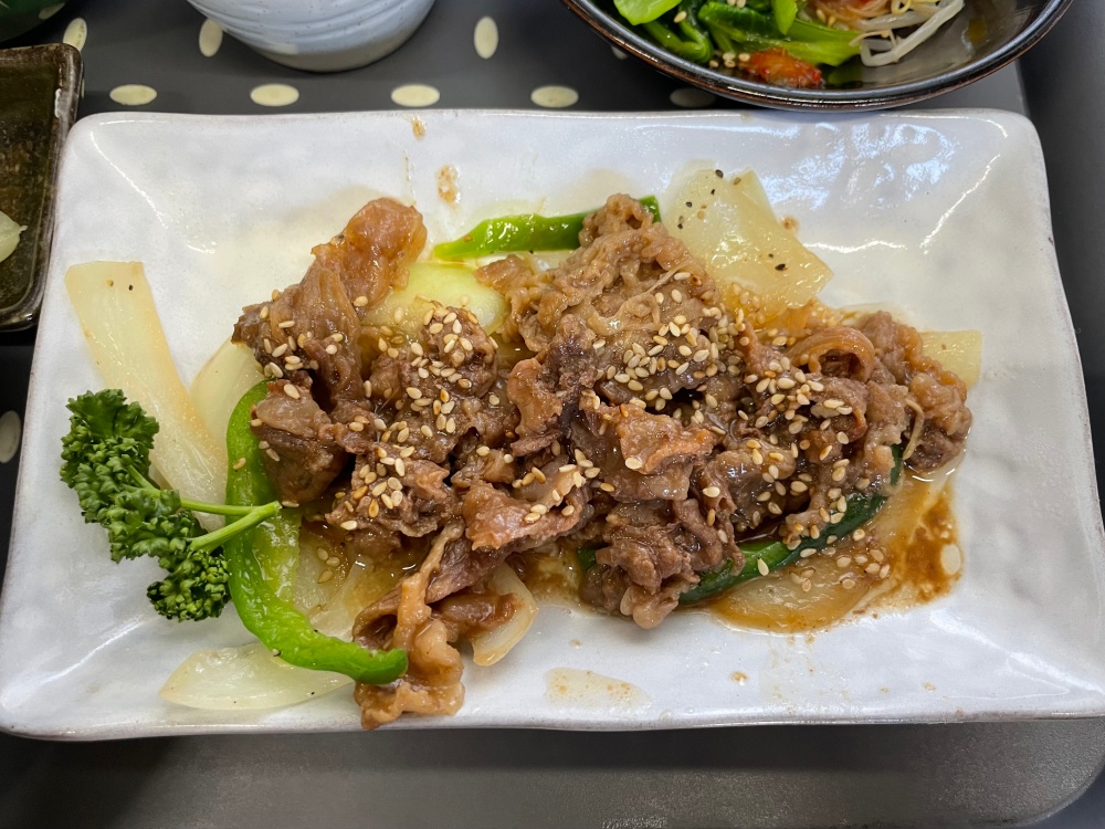 ボリュームある牛焼肉