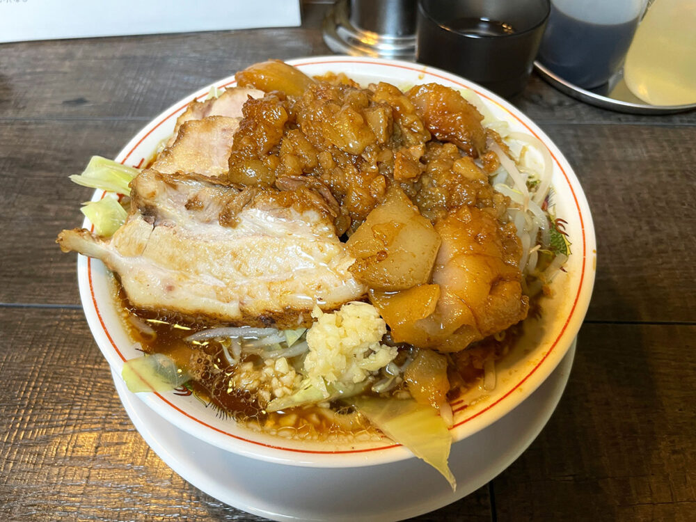 ジャンク堂 ガダラの豚ラーメン