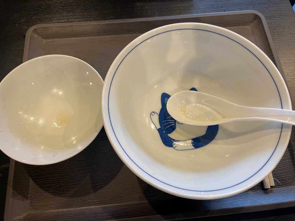 完食後の丼ぶり