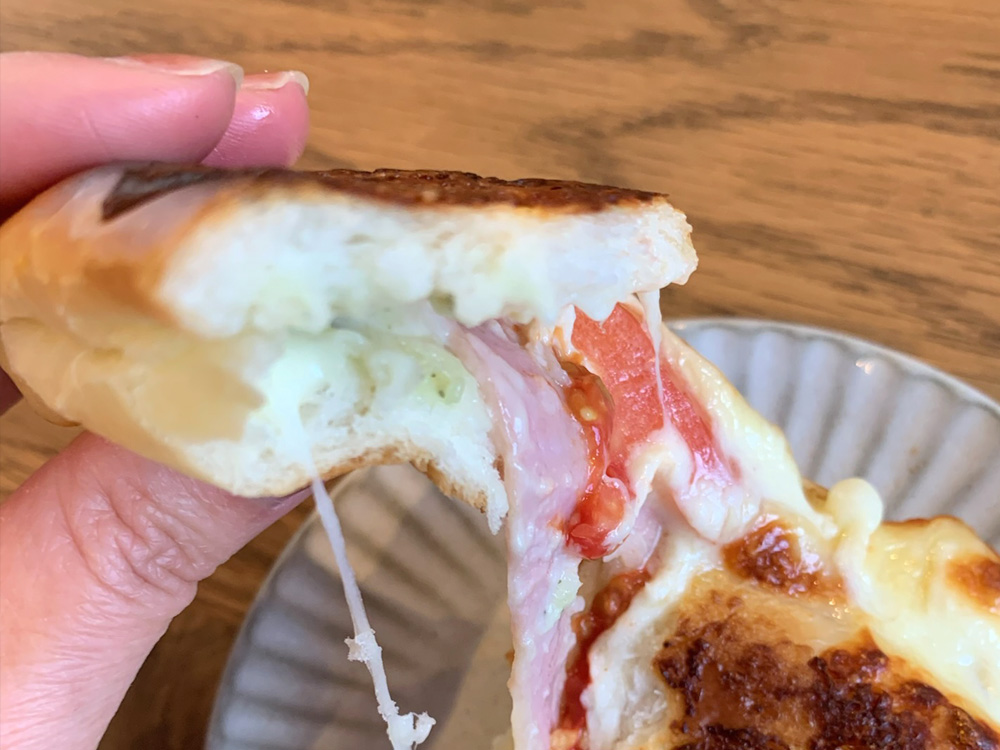 とろーりチーズのパニーニ