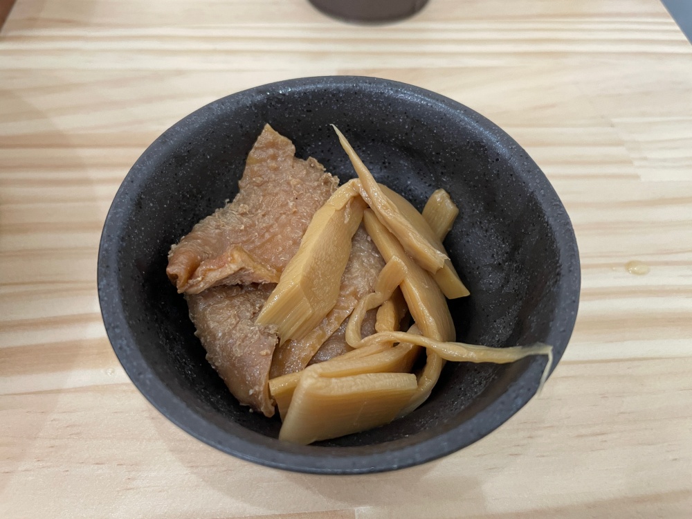 鶏皮とメンマ