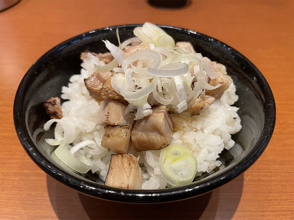 炙り肉飯