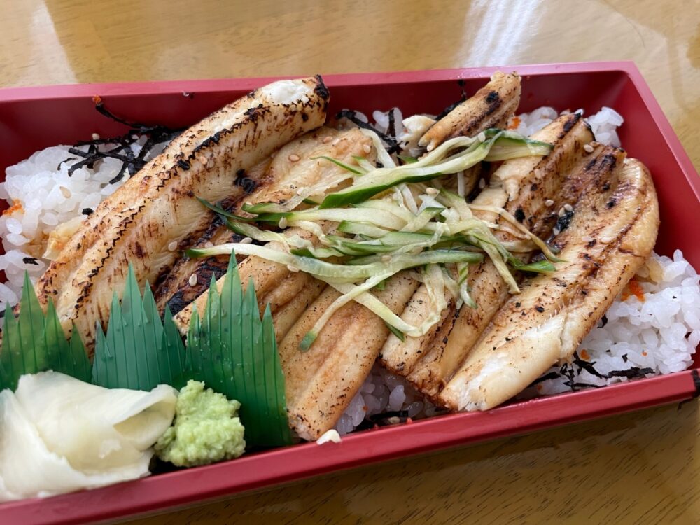 喰い道楽 勝虫の穴子弁当