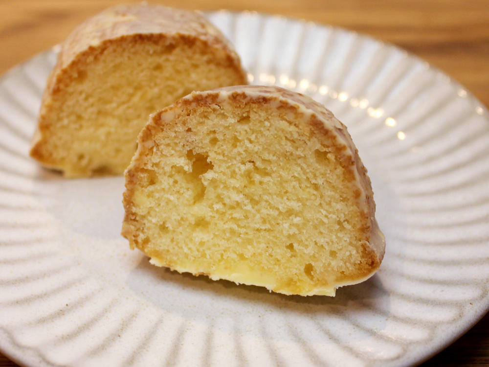 レモンケーキの断面