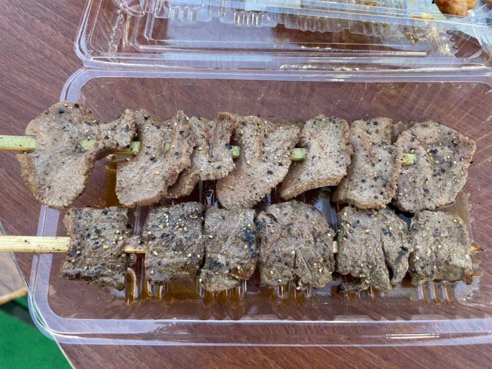 牛タン串と米沢牛串