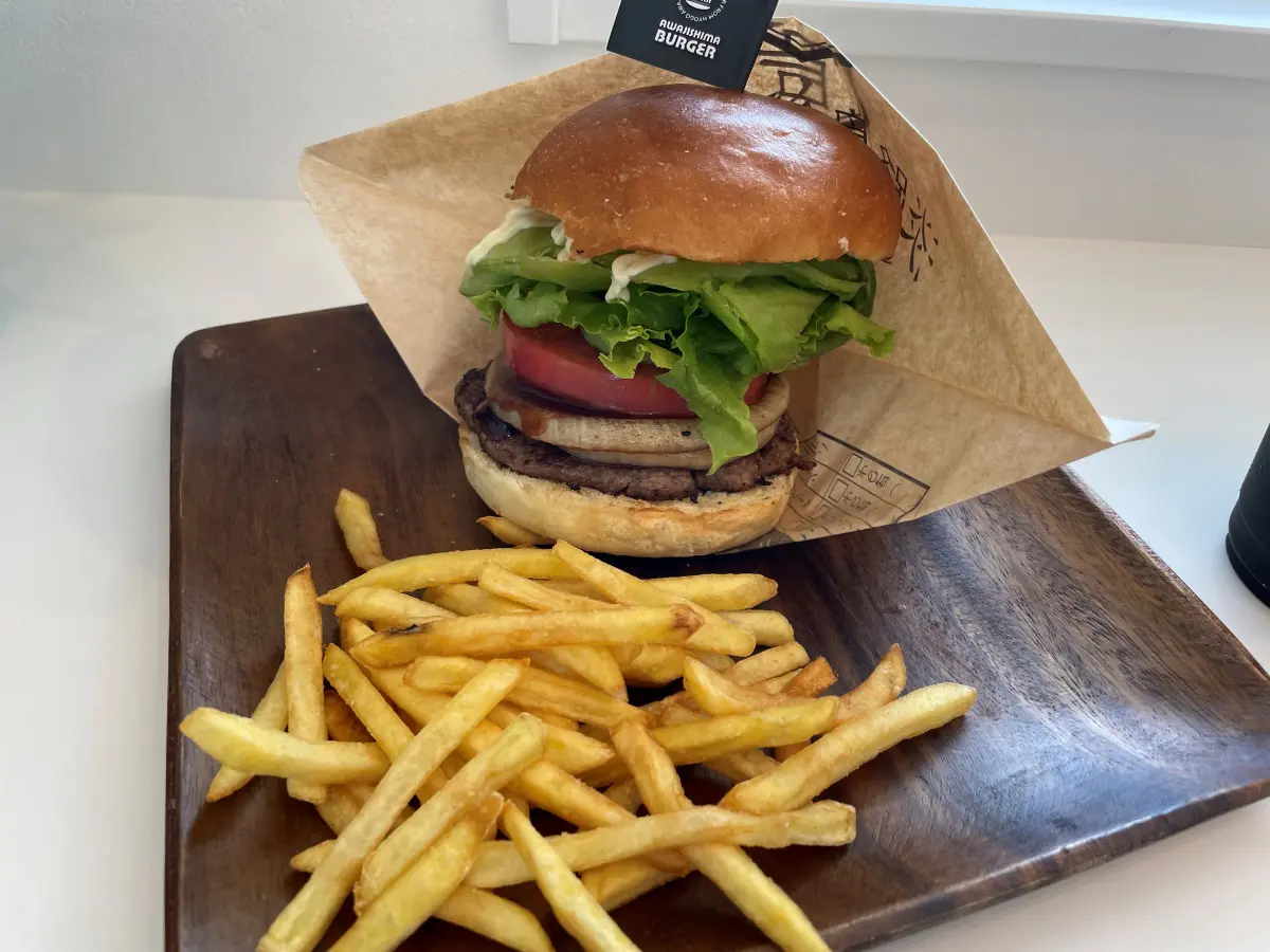 淡路島バーガー鳥の海店