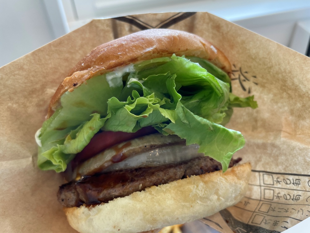 完熟玉ねぎと100％ビーフ