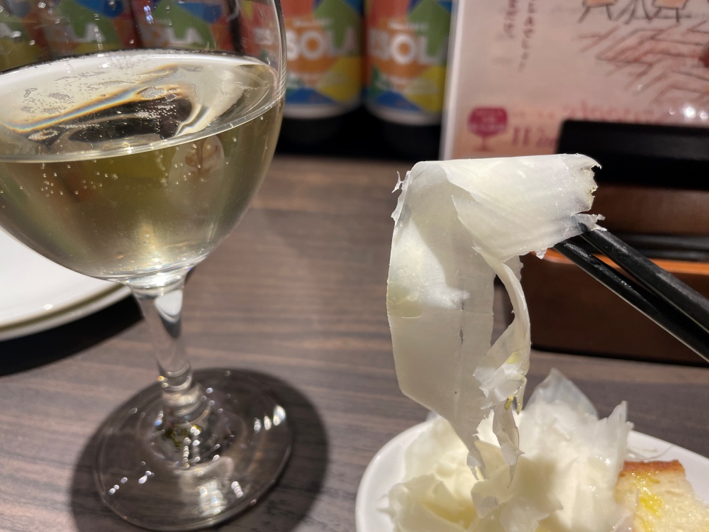 薄くスライスされたチーズ