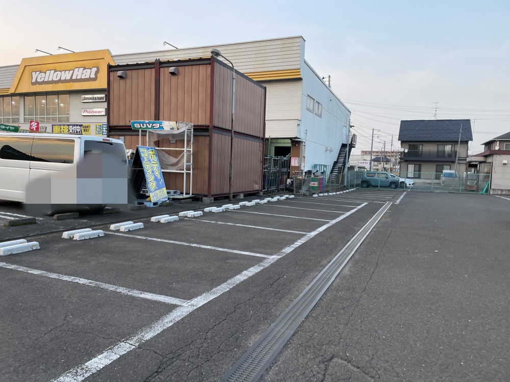 山形蕎麦 やま久の駐車場