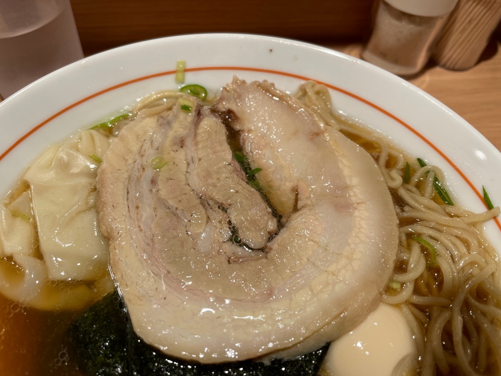 大きいバラチャーシュー