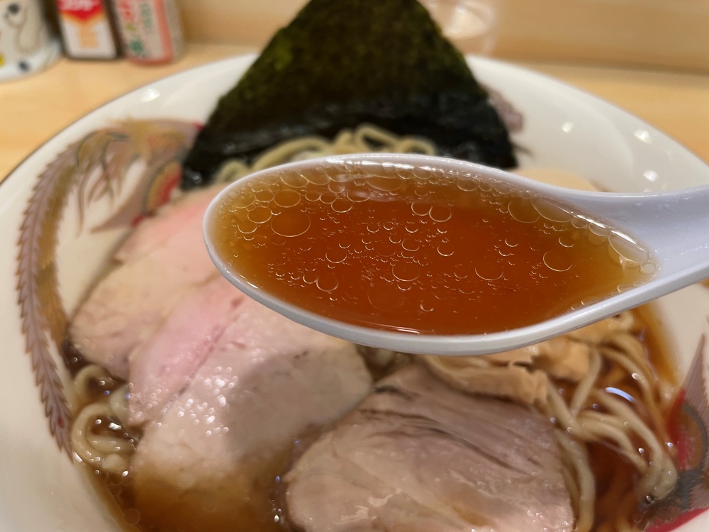 煮干の旨味凝縮のスープ