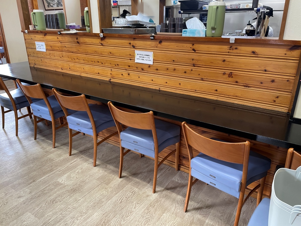 カウンター席の様子