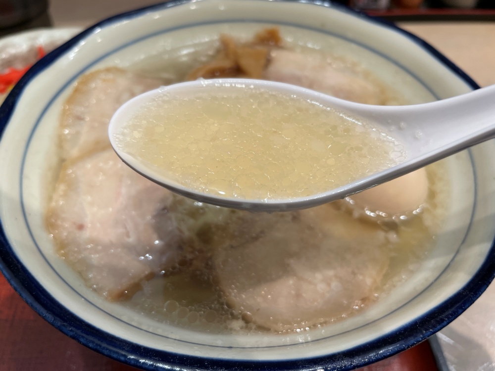 豚骨清湯スープ