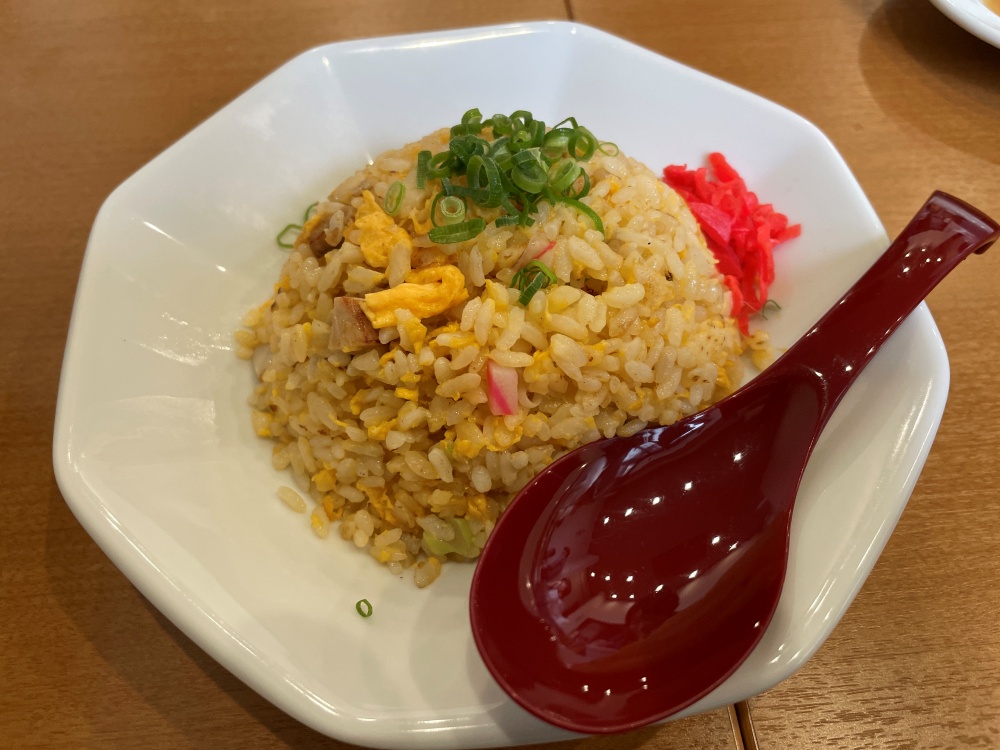吉岡飯店のチャーハン