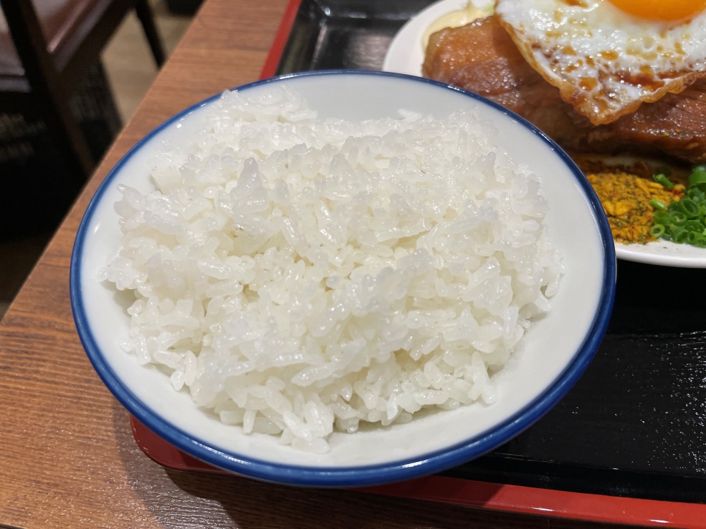 盛りの良いご飯