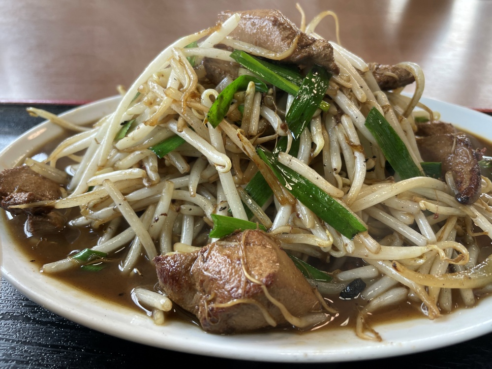 大盛りなレバニラ