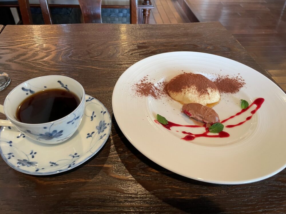 コーヒーとデザート