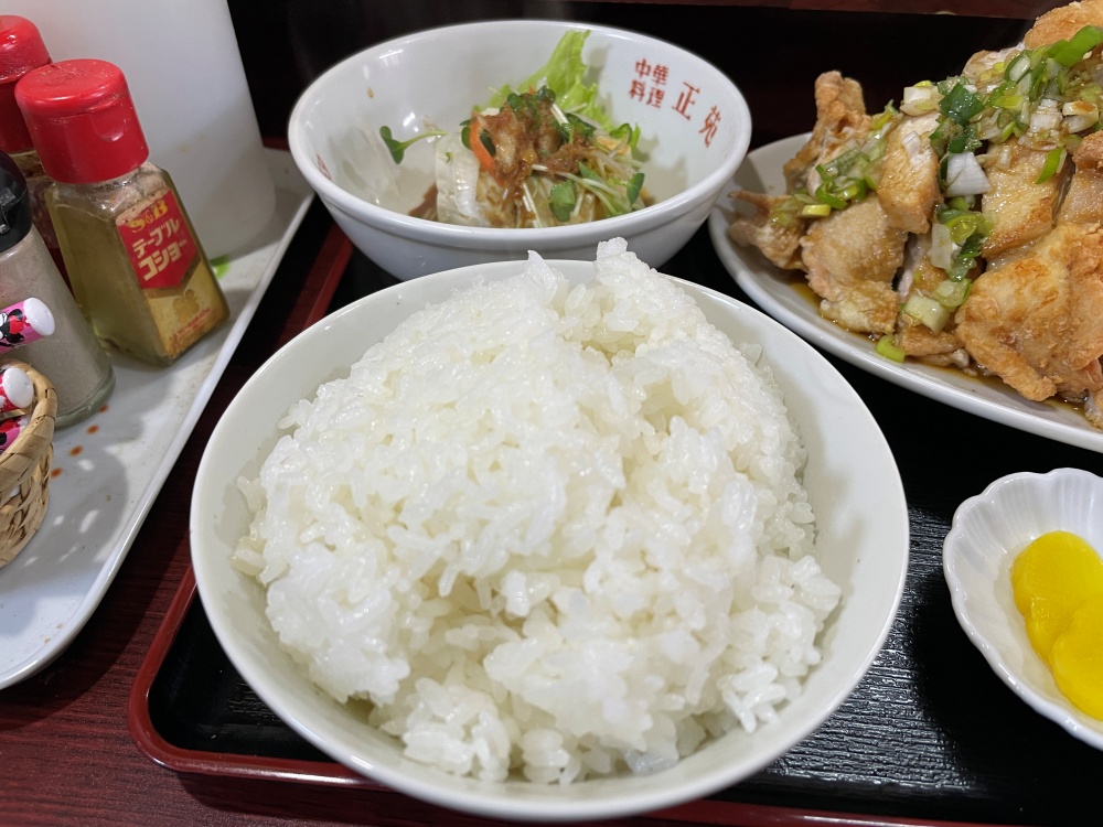 盛りの良いご飯