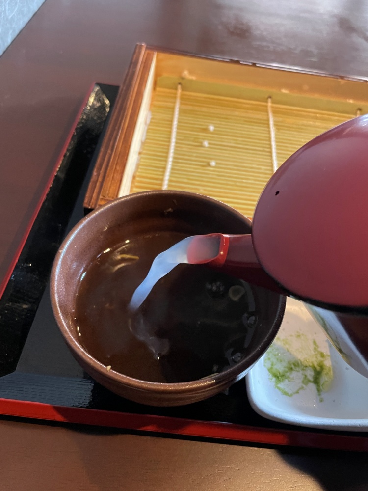 そば湯投入