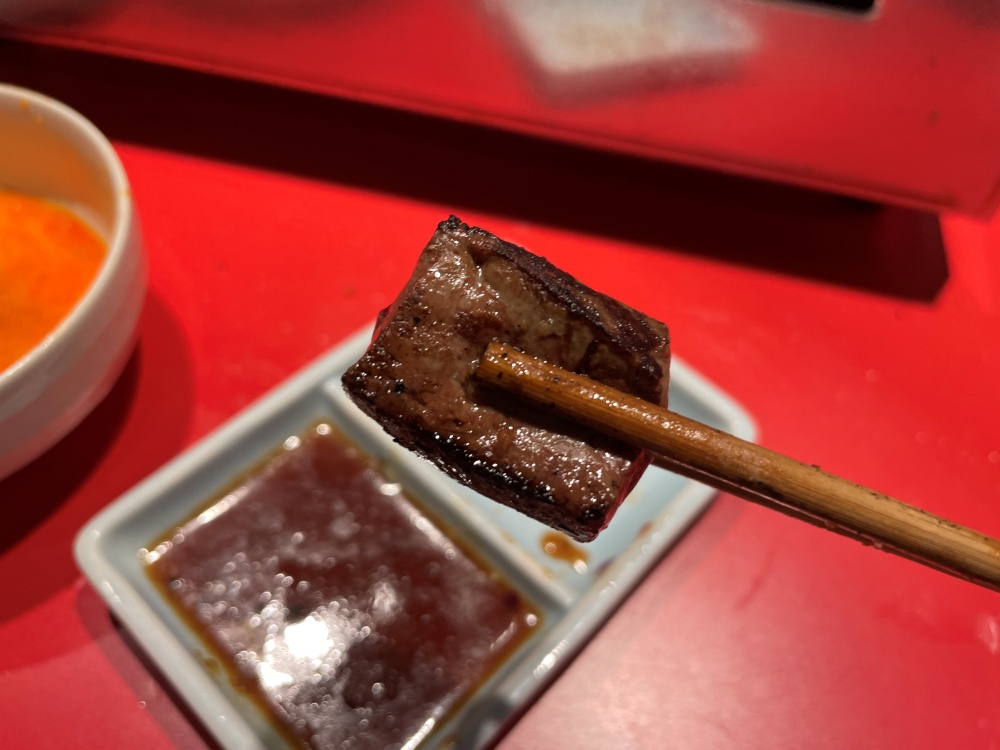 焼き上がったレバー