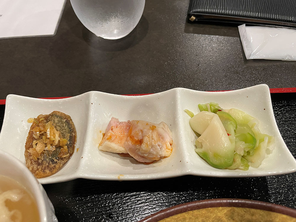 ザーサイとピータン